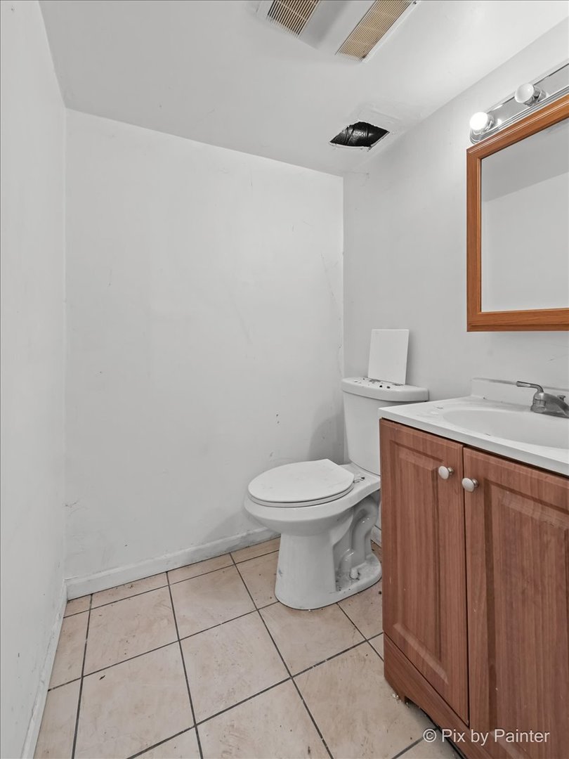 21733 CAROL Avenue Unit: 21733