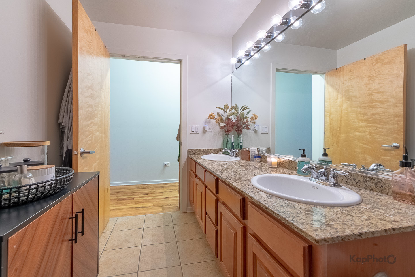 1645 W Ogden Avenue Unit: 719