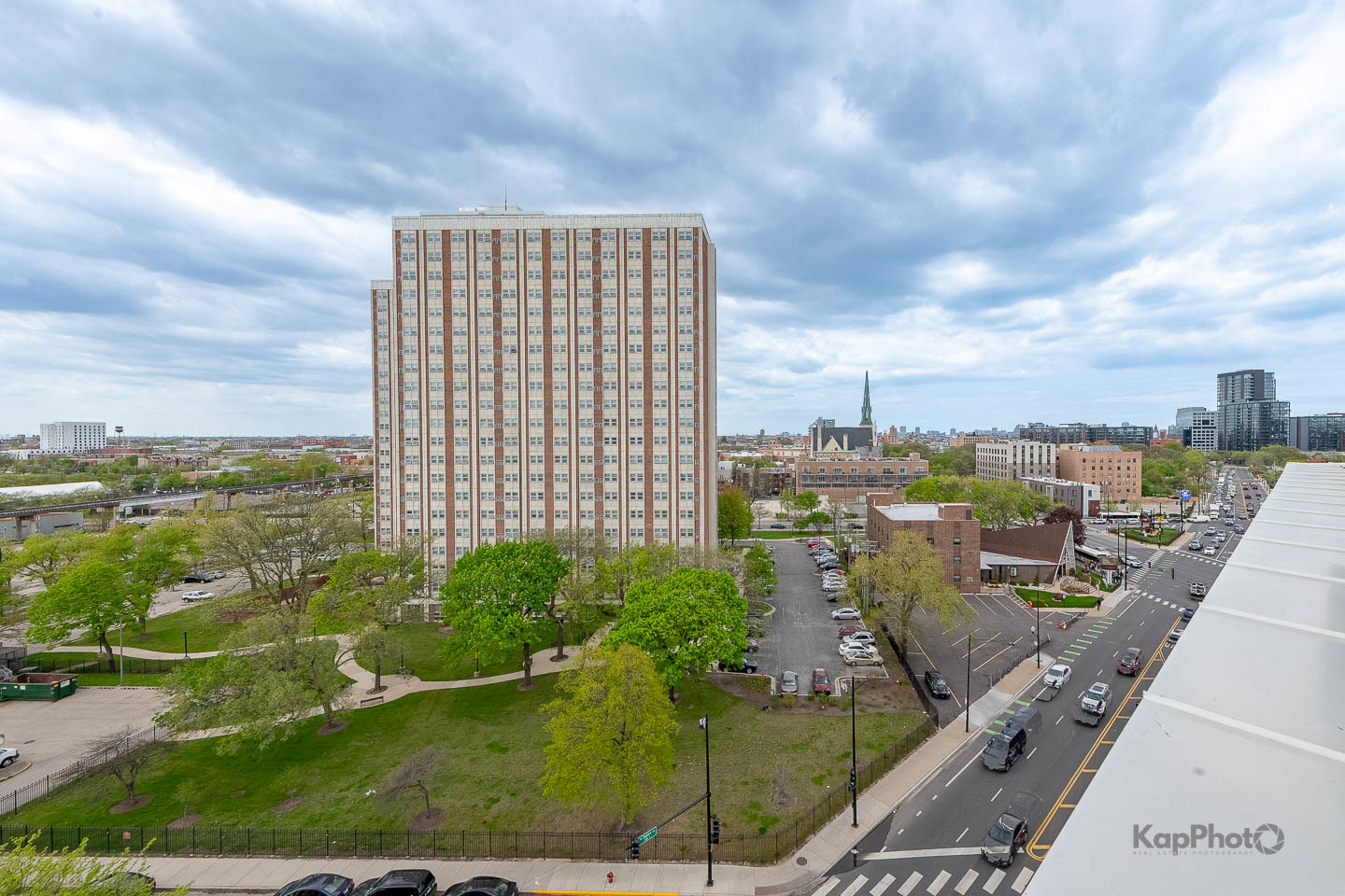 1645 W Ogden Avenue Unit: 719