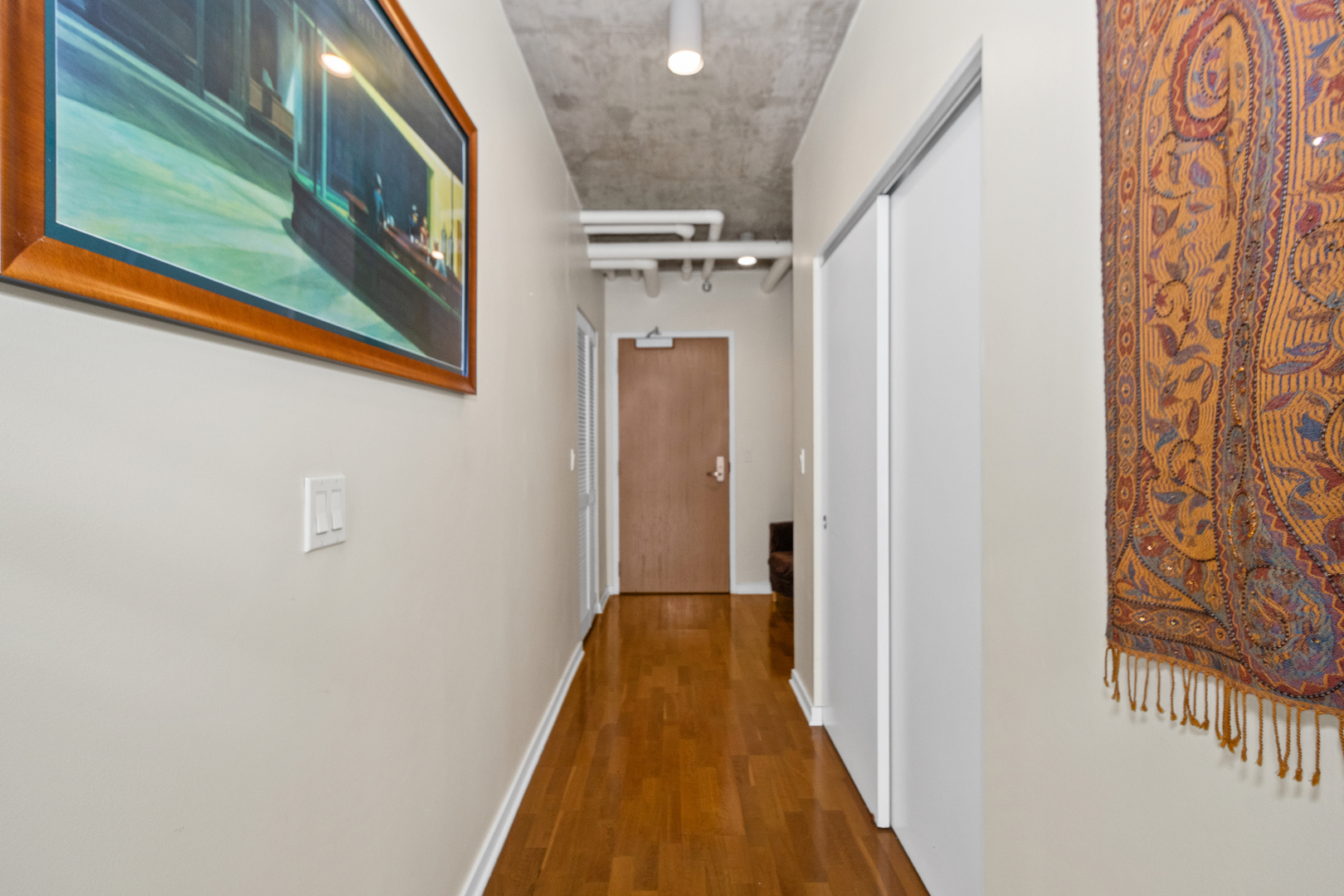 611 S Wells Street Unit: 1804