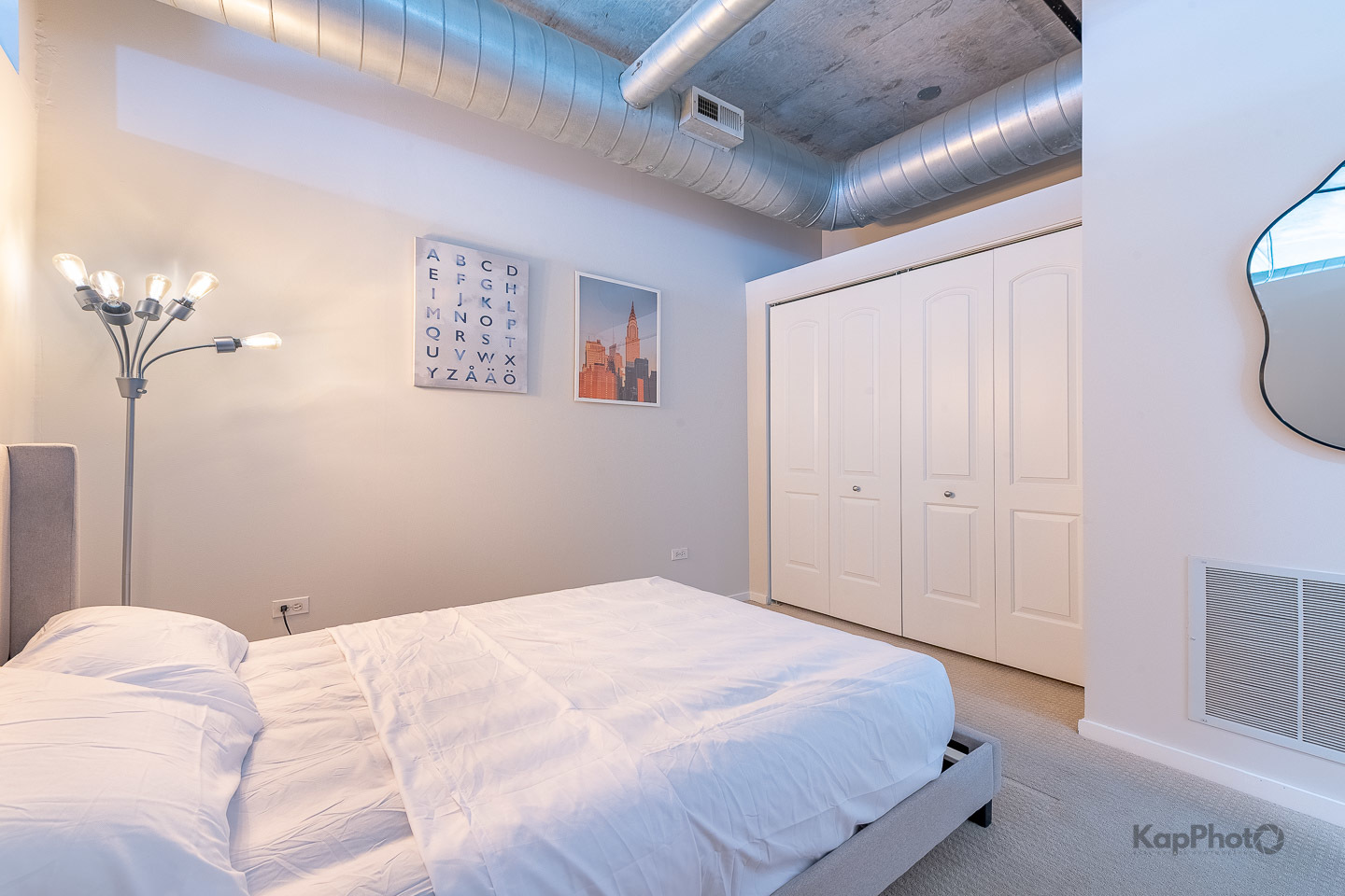 933 W Van Buren Street Unit: 308