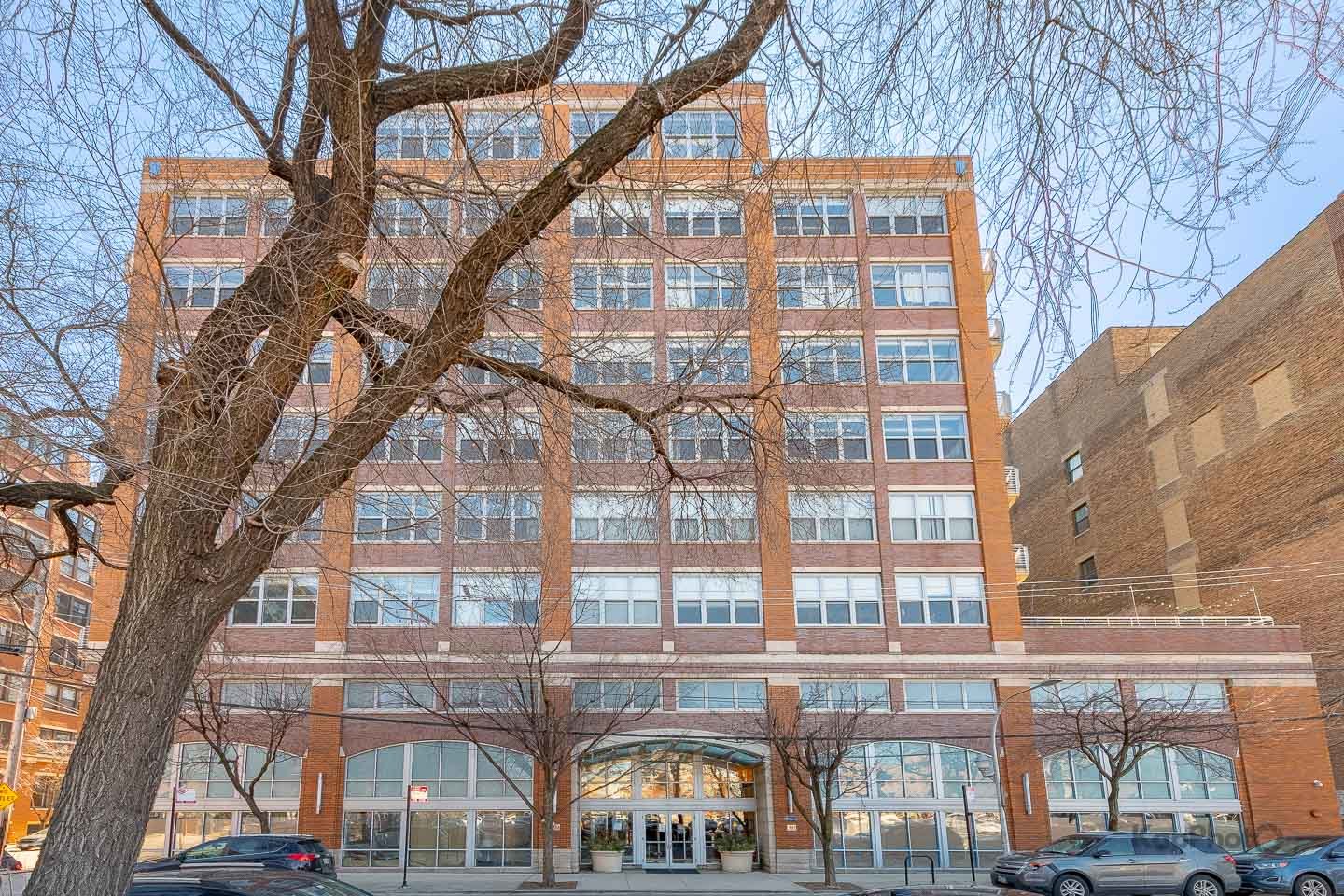 933 W Van Buren Street Unit: 308