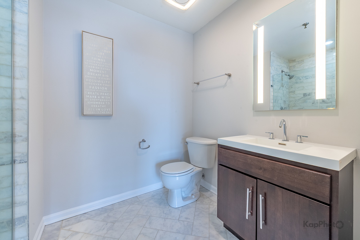 933 W Van Buren Street Unit: 308