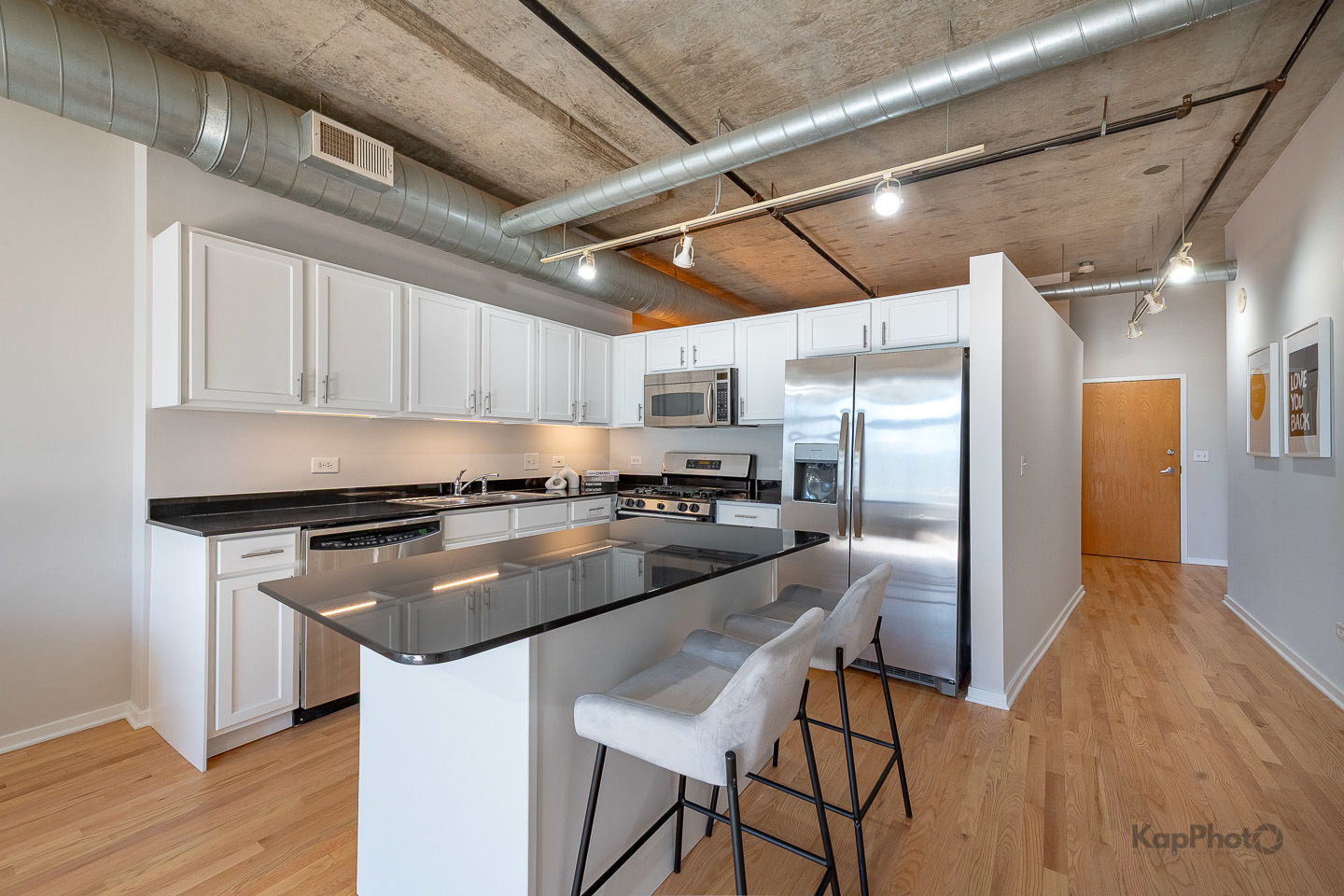 933 W Van Buren Street Unit: 308