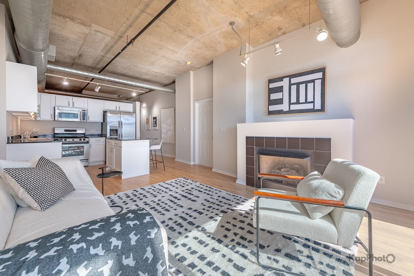 933 W Van Buren Street Unit: 308