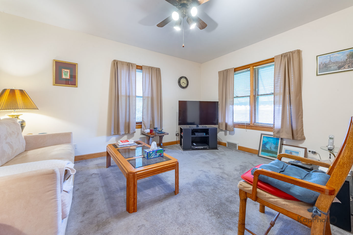 8620 S Marshfield Avenue