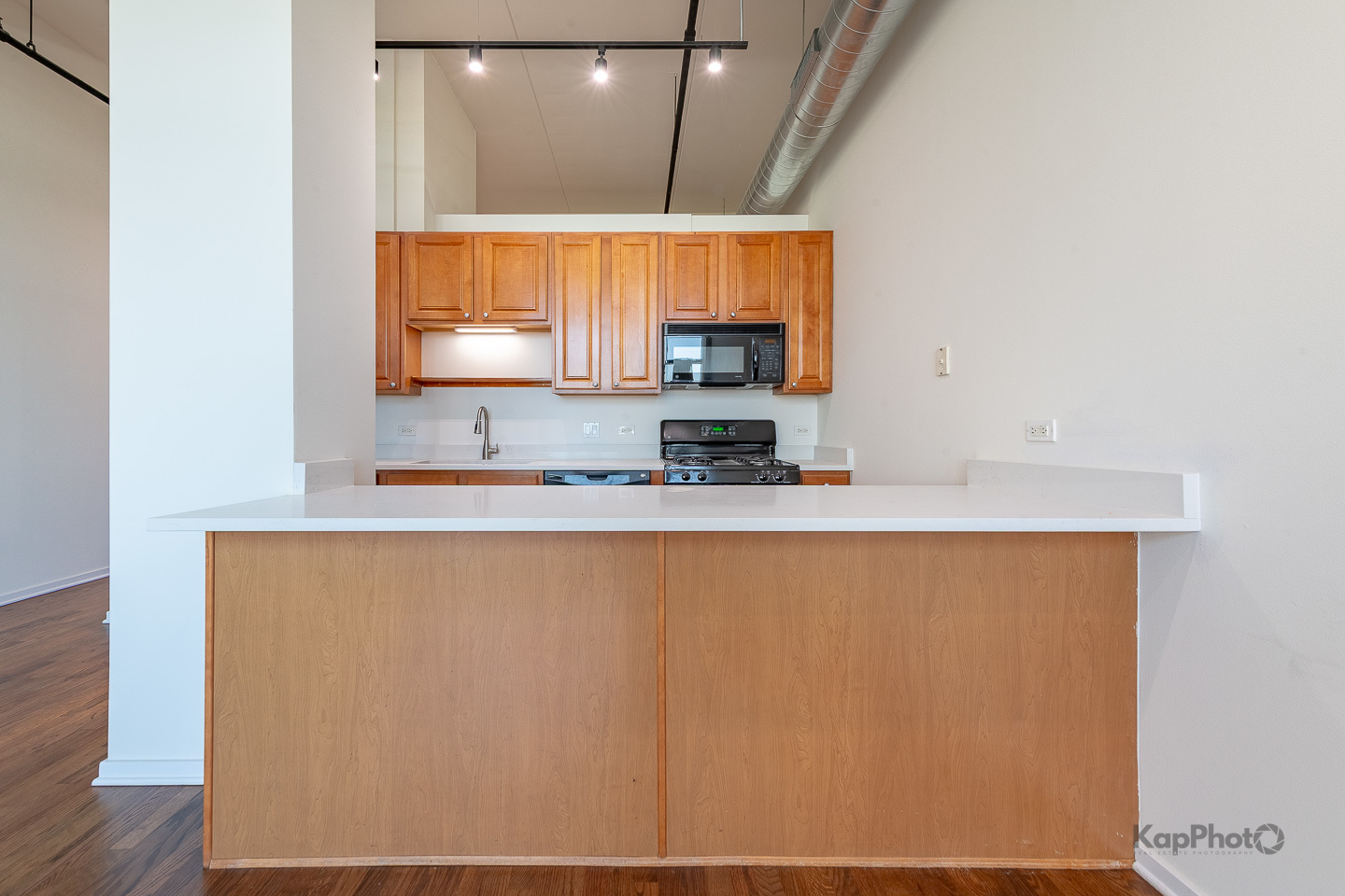 1645 W Ogden Avenue Unit: 721