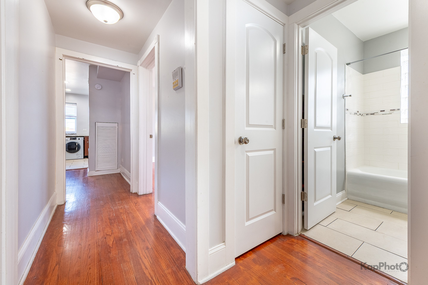 4006 W Nelson Street Unit: 6A