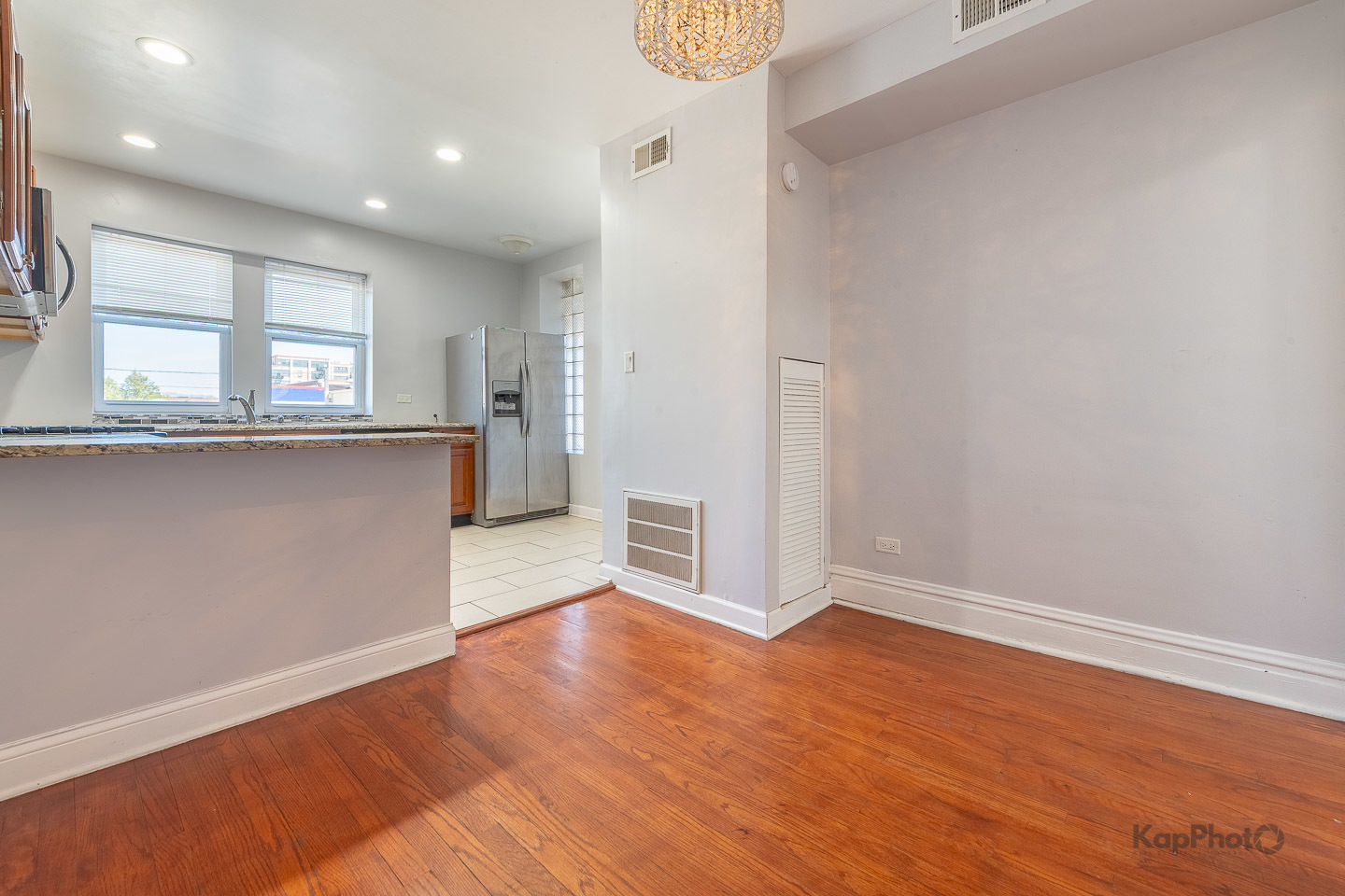 4006 W Nelson Street Unit: 6A