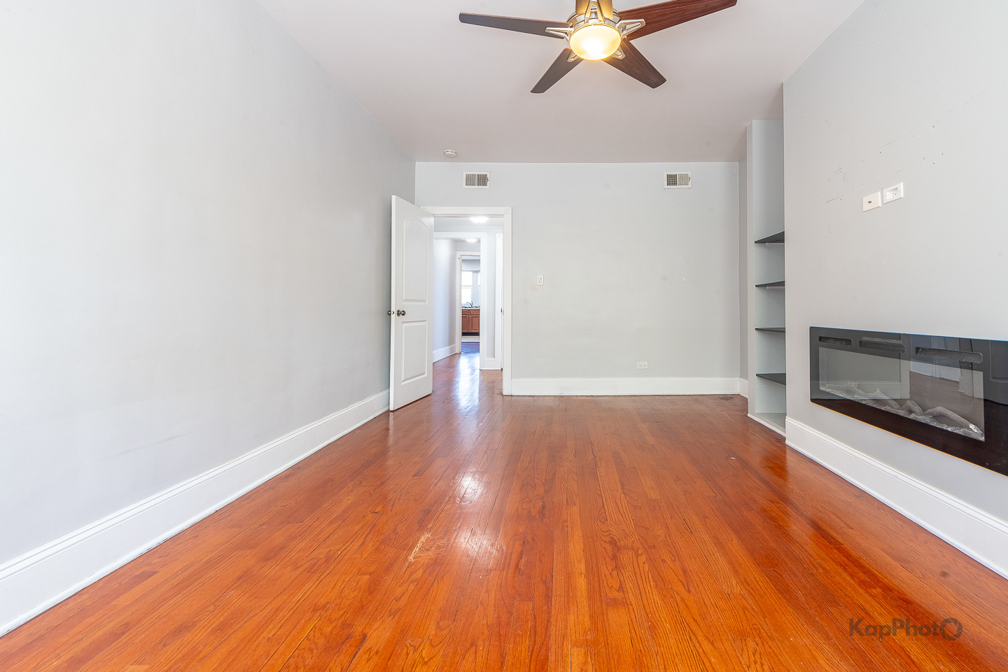 4006 W Nelson Street Unit: 6A