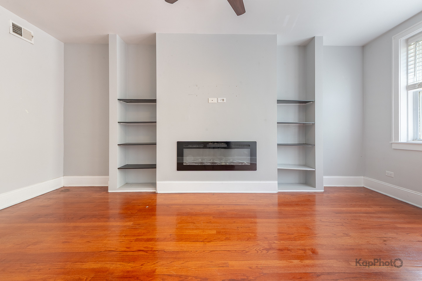 4006 W Nelson Street Unit: 6A