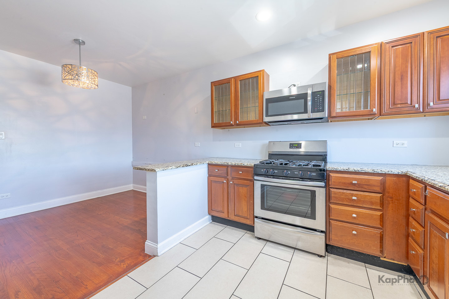 4006 W Nelson Street Unit: 6A