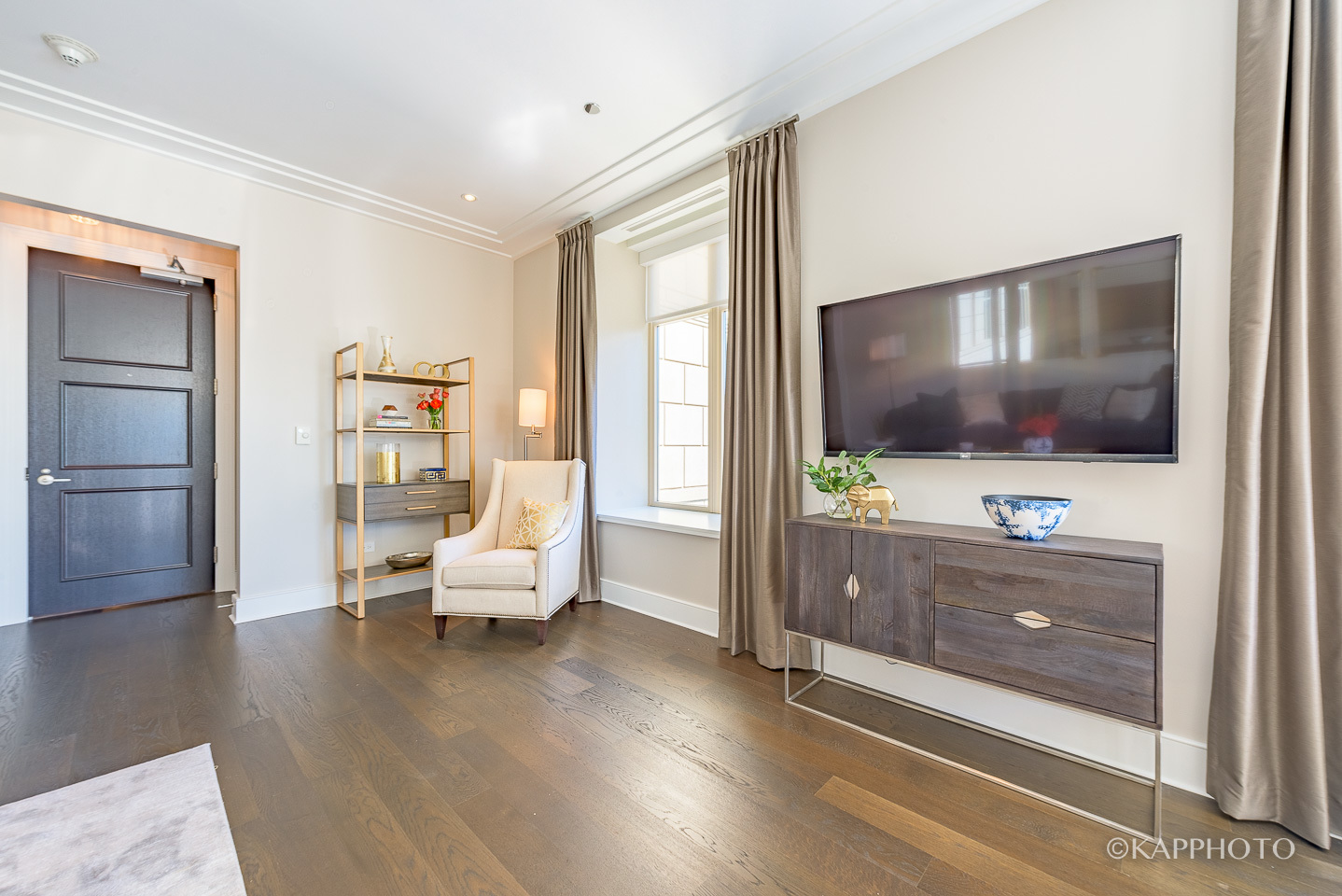 118 E Erie Street Unit: 24D