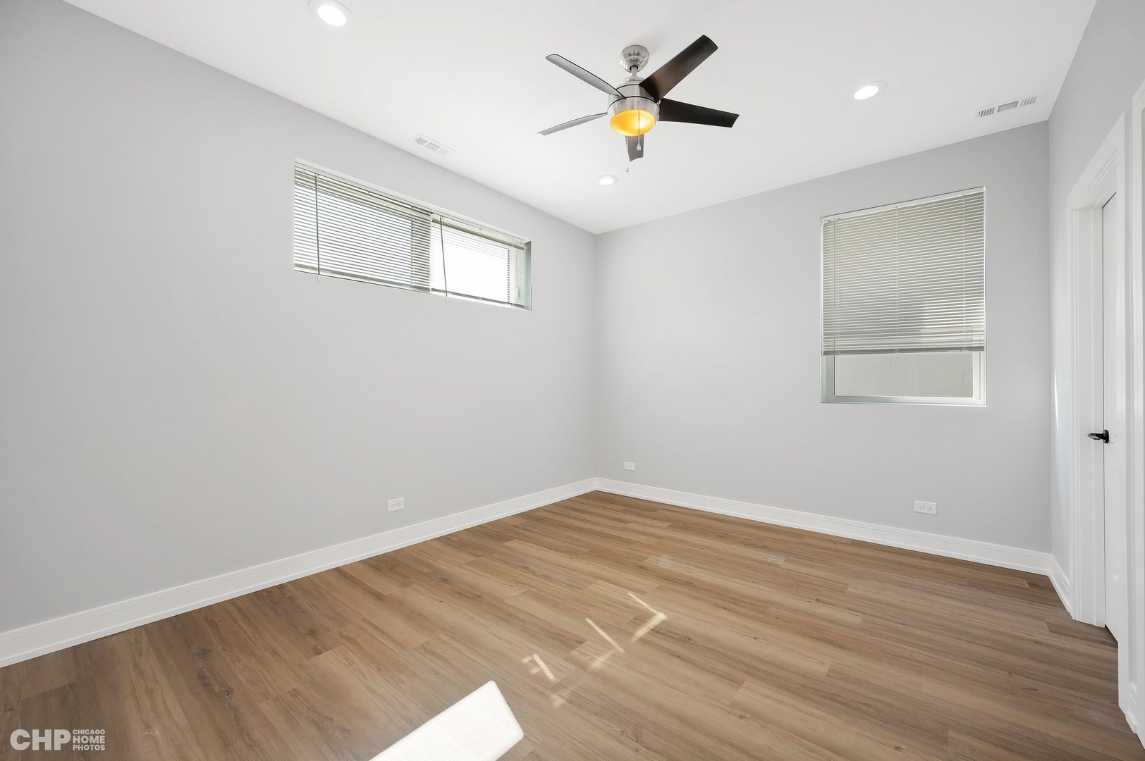4105 S Prairie Avenue Unit: 1