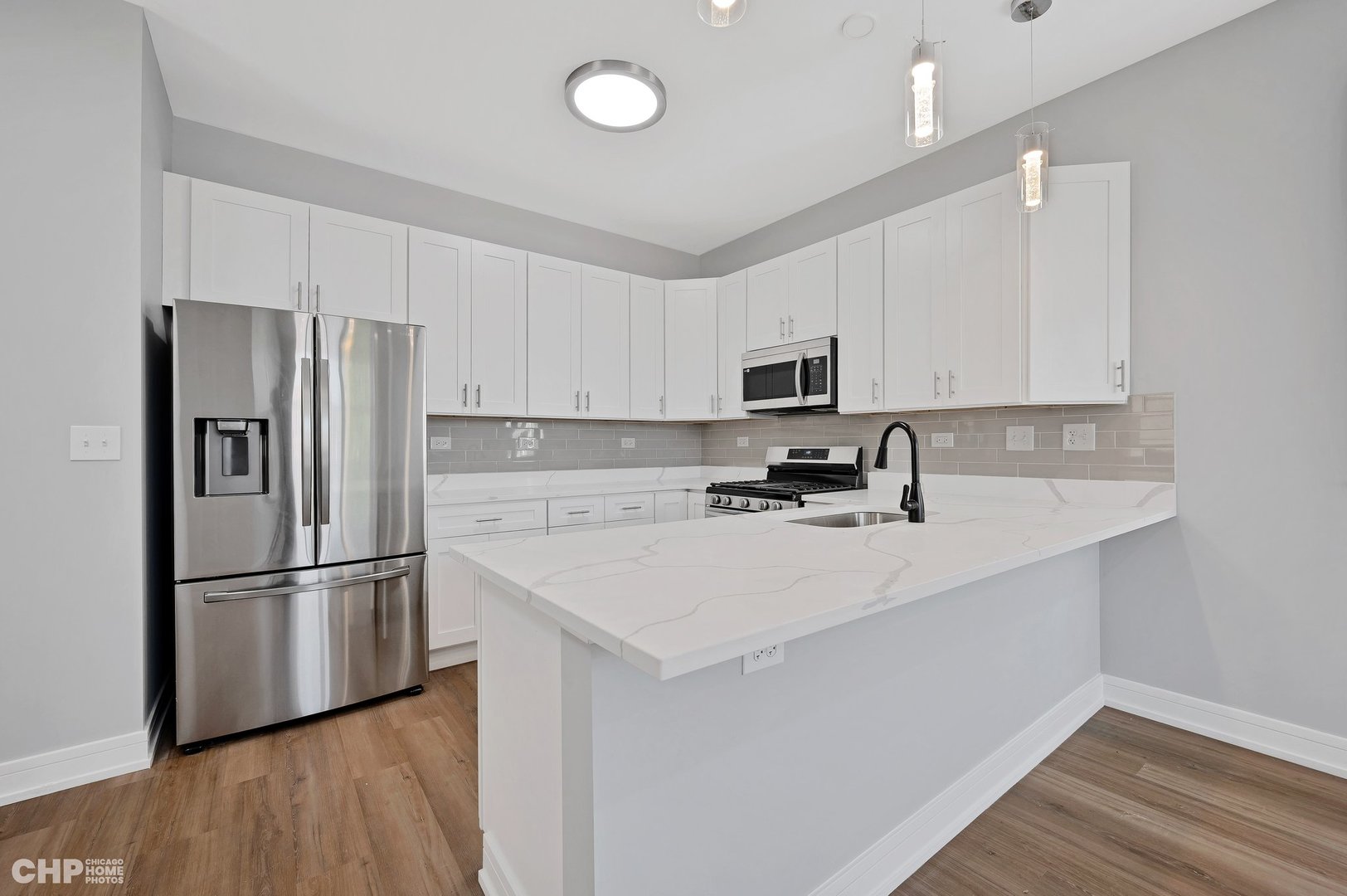 4105 S Prairie Avenue Unit: 1