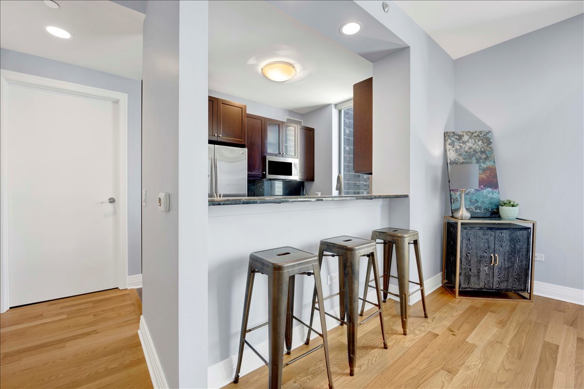 600 N Lake Shore Drive Unit: 2209