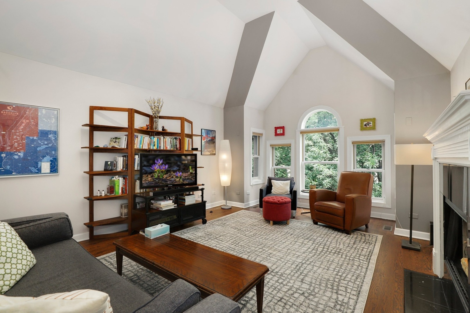 2117 W Evergreen Avenue Unit: 3E