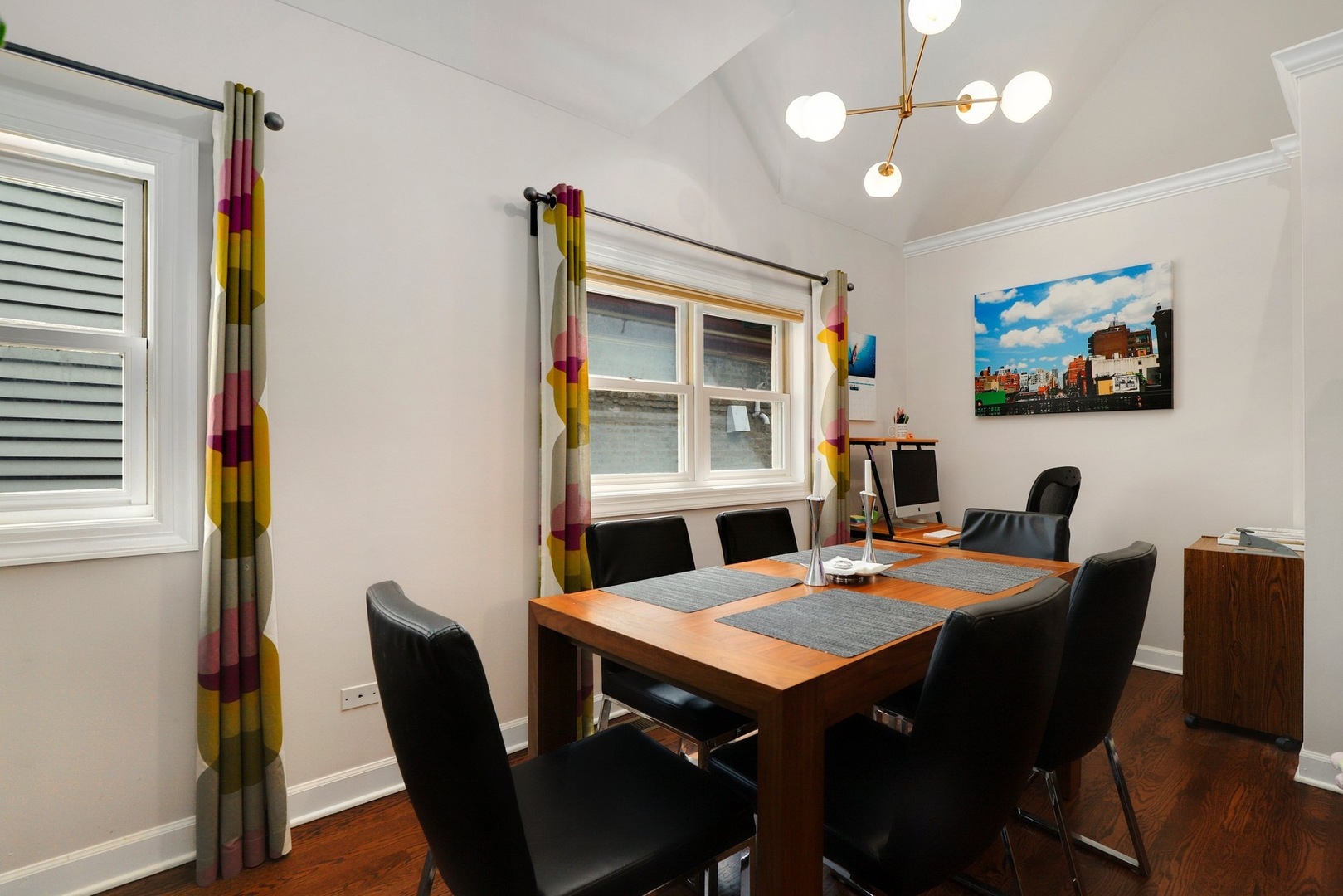 2117 W Evergreen Avenue Unit: 3E