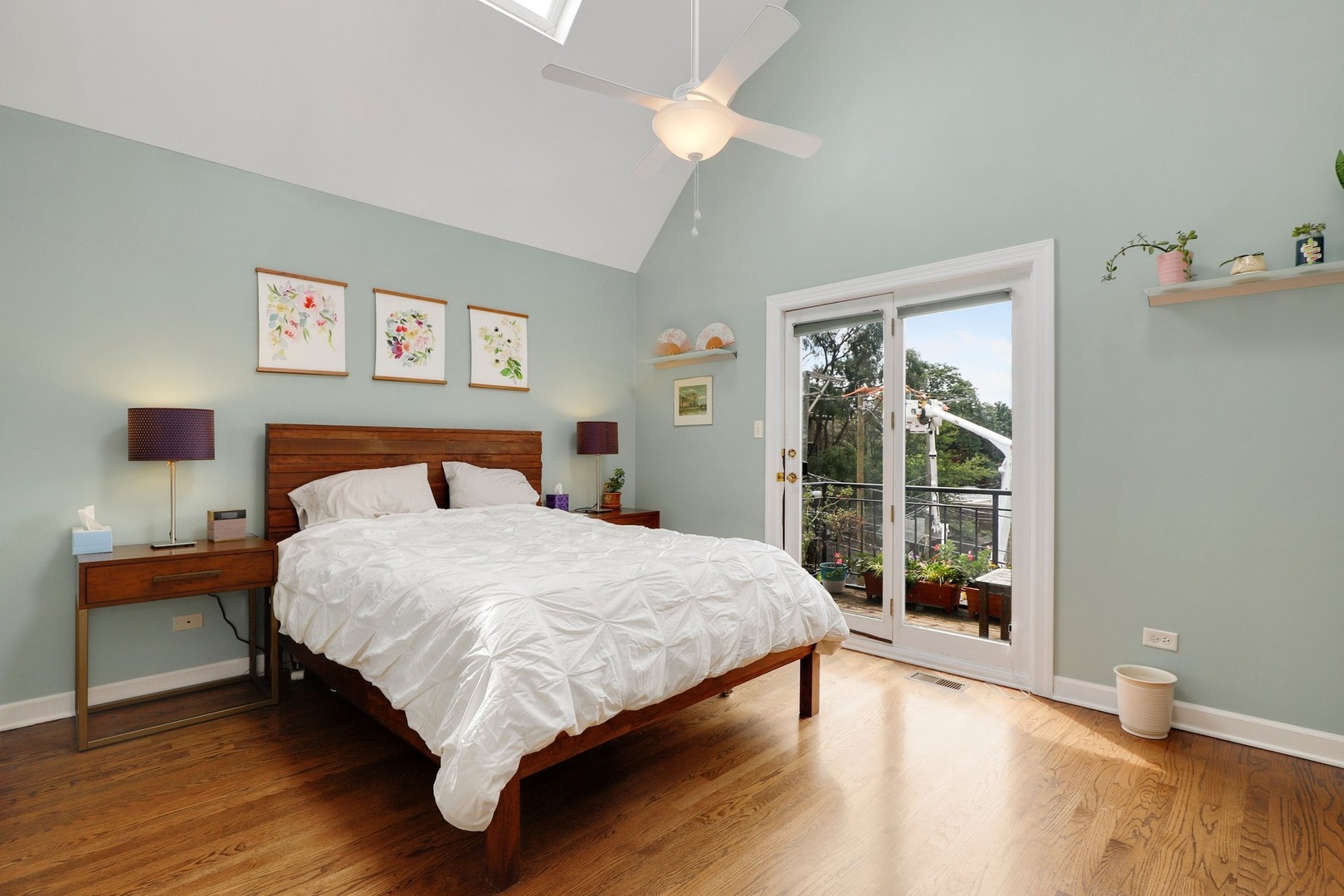 2117 W Evergreen Avenue Unit: 3E
