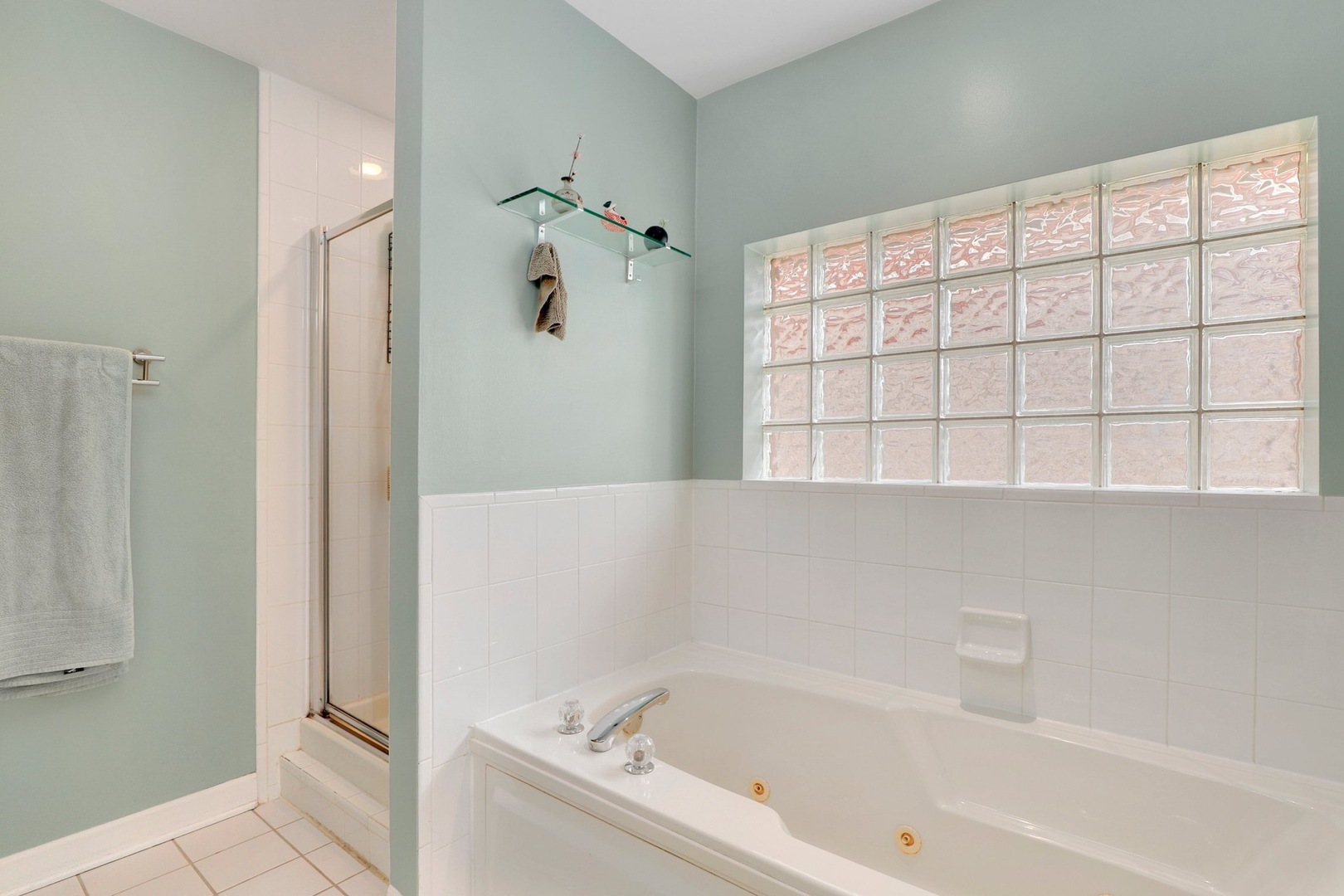 2117 W Evergreen Avenue Unit: 3E