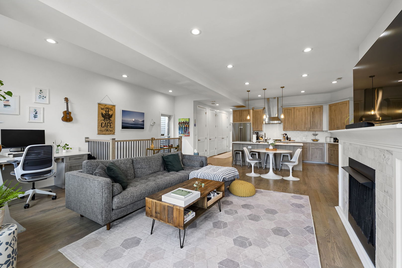 3432 W Belden Avenue Unit: 2