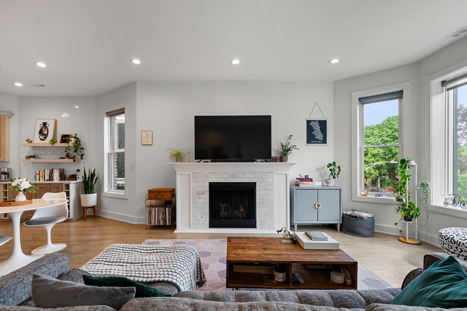 3432 W Belden Avenue Unit: 2