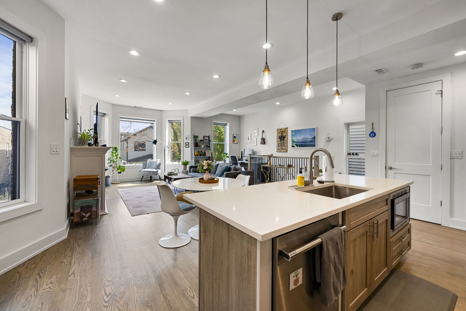 3432 W Belden Avenue Unit: 2