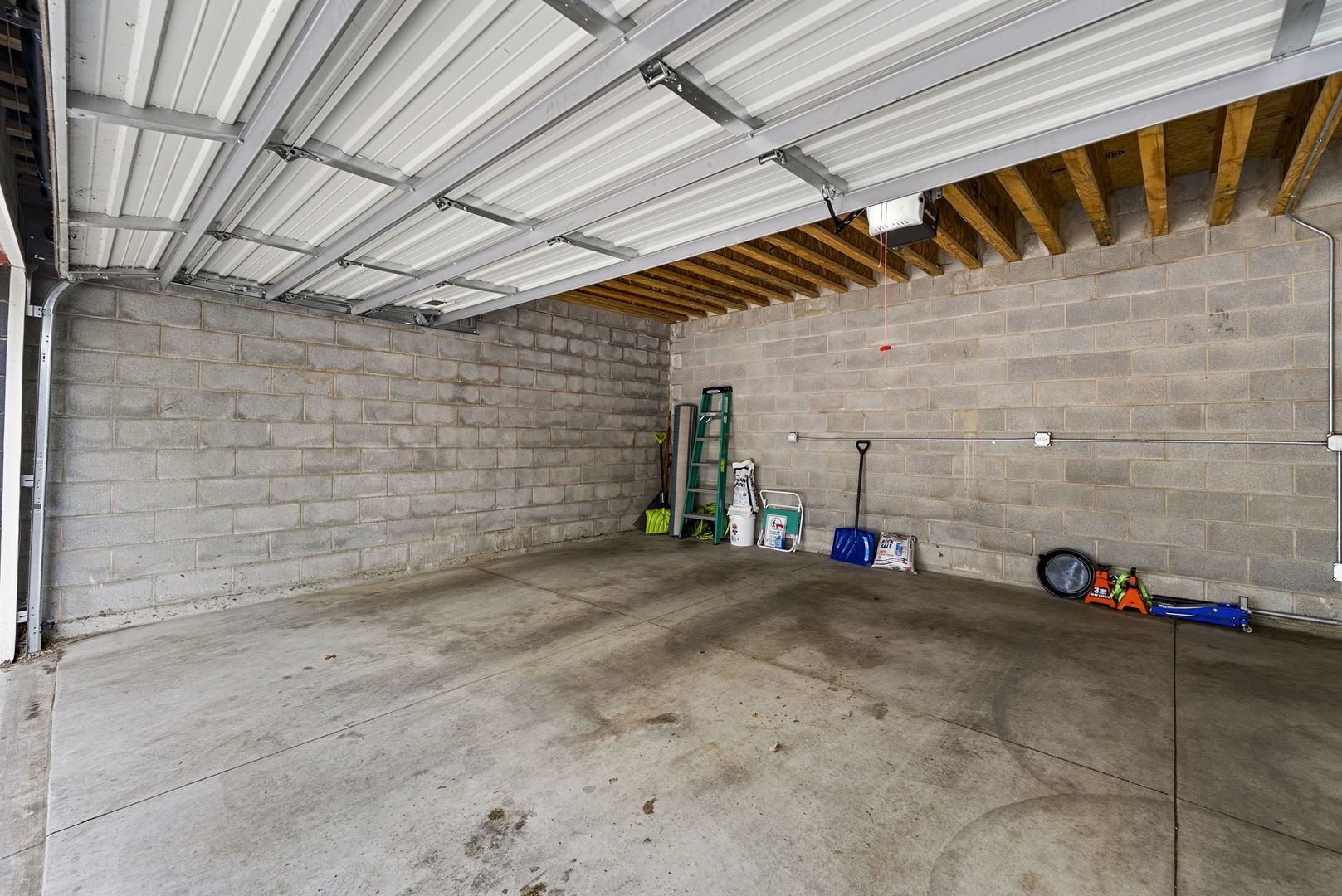 3432 W Belden Avenue Unit: 2
