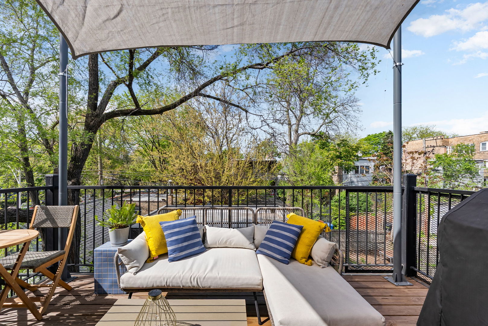 3432 W Belden Avenue Unit: 2