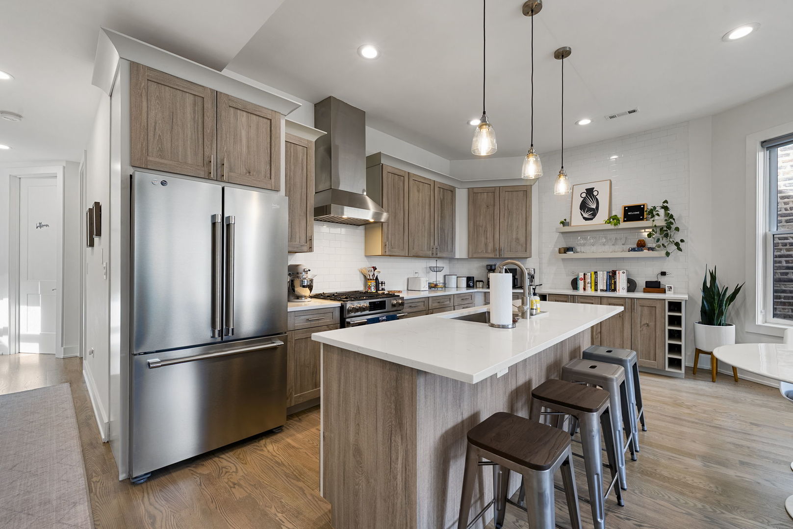 3432 W Belden Avenue Unit: 2