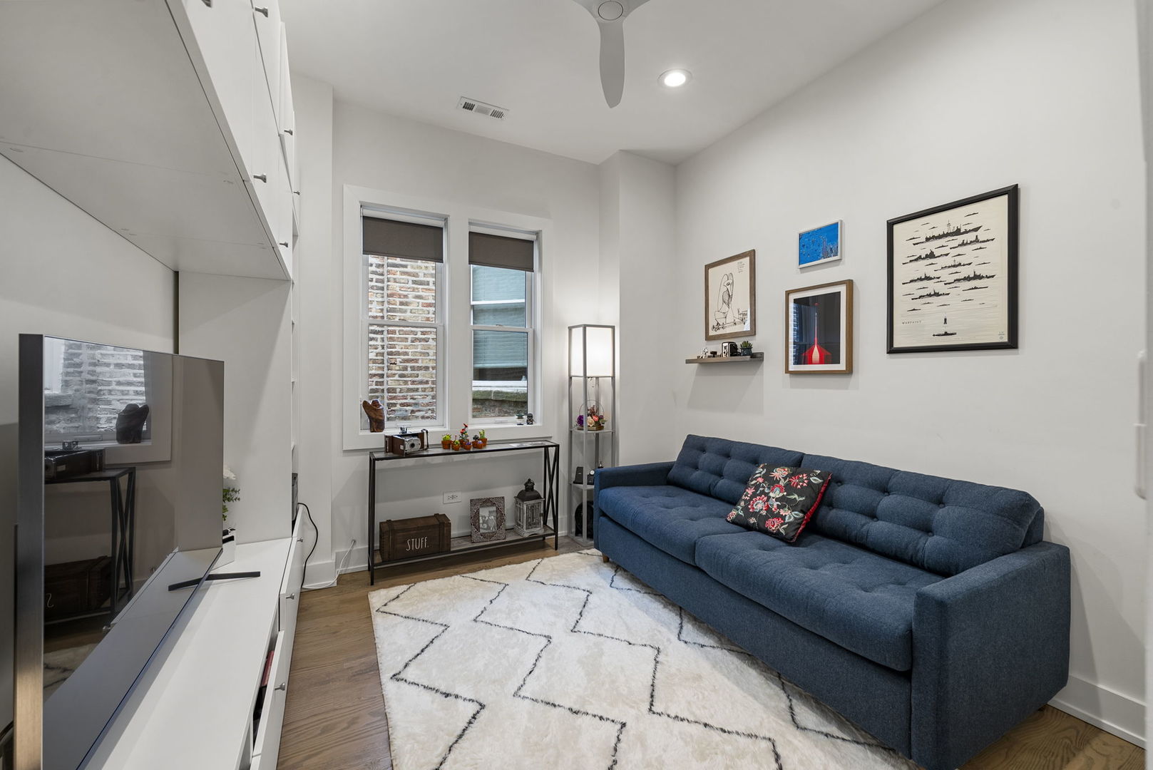 3432 W Belden Avenue Unit: 2