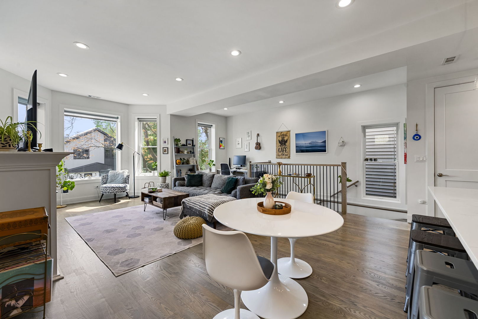 3432 W Belden Avenue Unit: 2