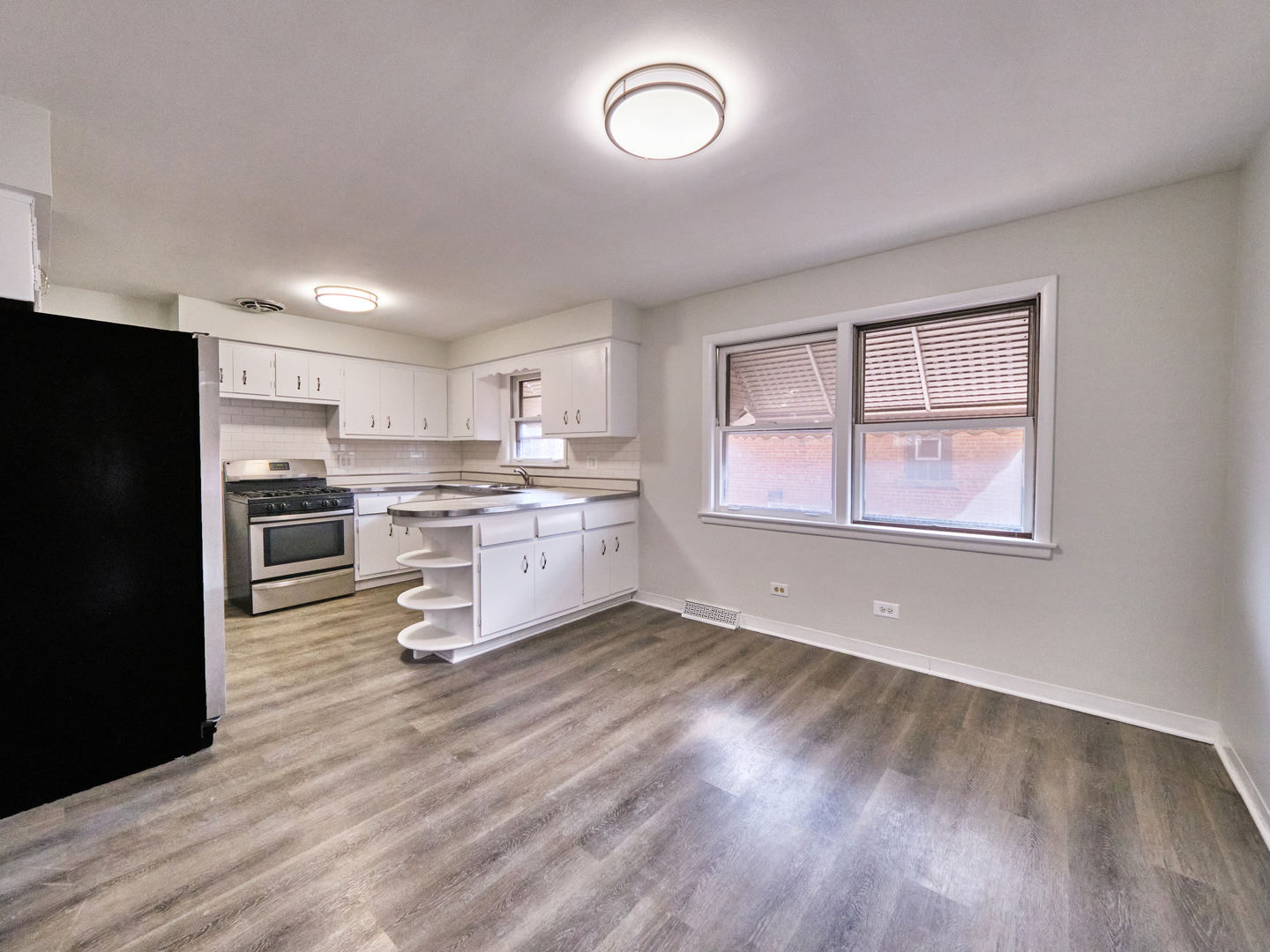 9251 S Pulaski Road Unit: 2