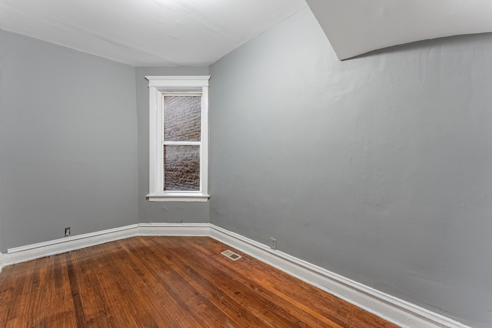 1426 S Avers Avenue Unit: 1