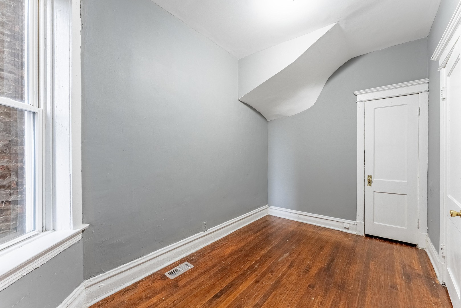 1426 S Avers Avenue Unit: 1