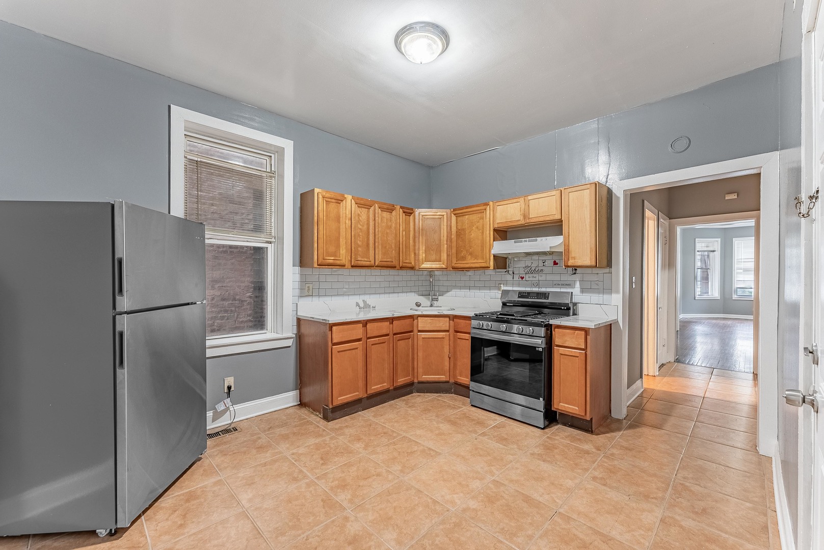 1426 S Avers Avenue Unit: 1