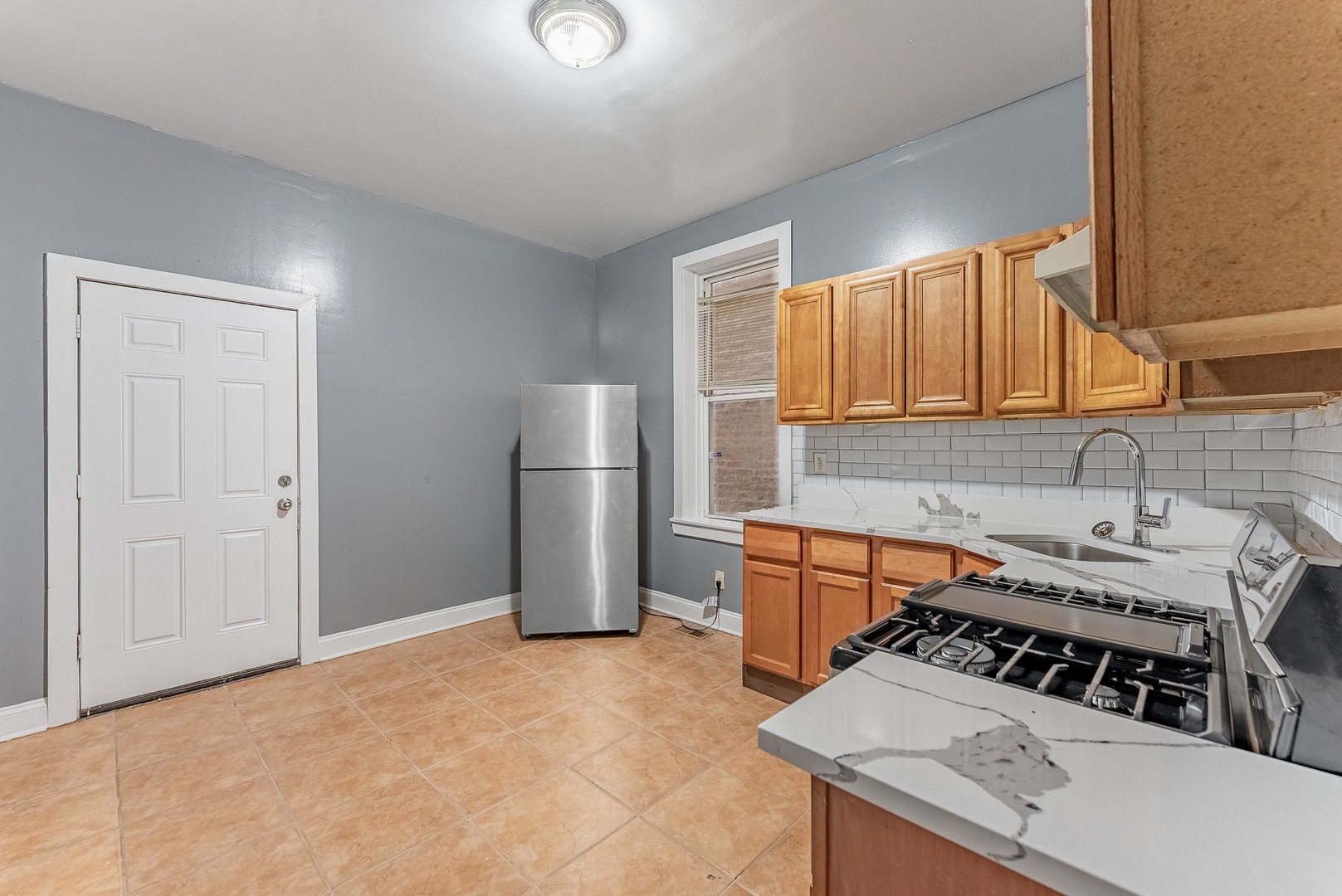 1426 S Avers Avenue Unit: 1