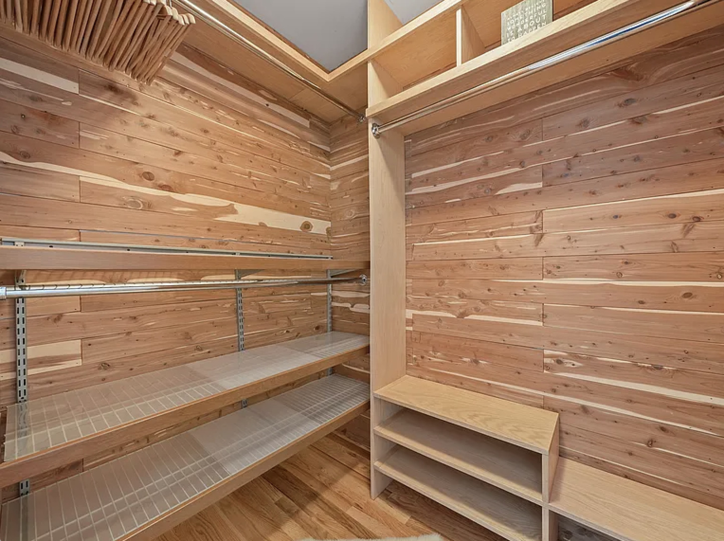 125 W Oak Street Unit: F