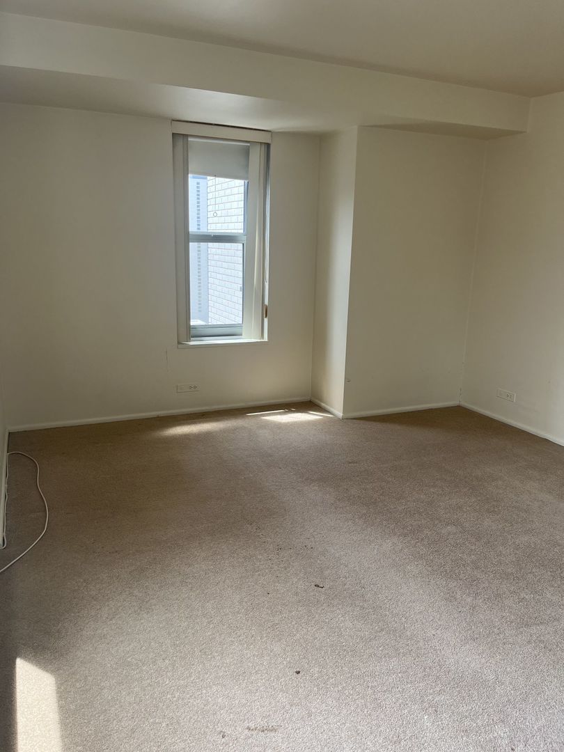 777 N Michigan Avenue Unit: 3308