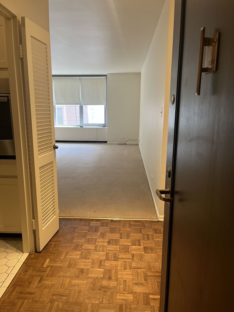 777 N Michigan Avenue Unit: 3308
