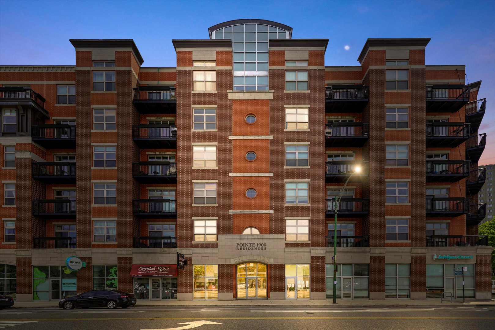 1935 S Archer Avenue Unit: 622