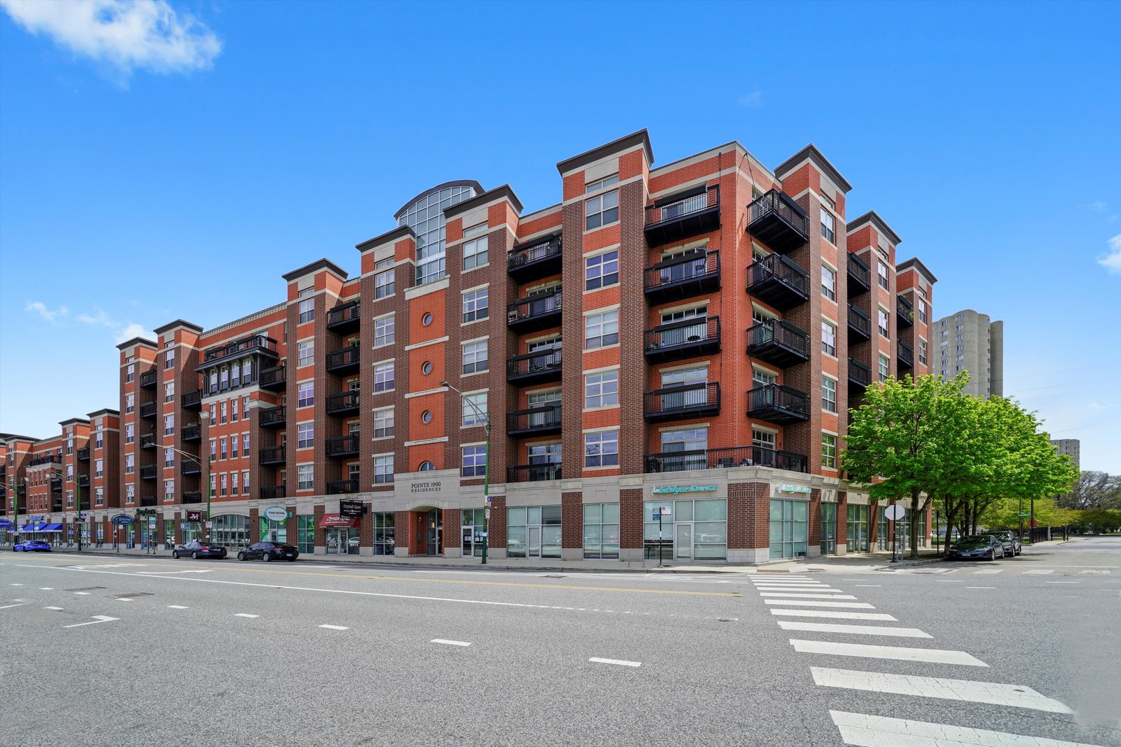 1935 S Archer Avenue Unit: 622