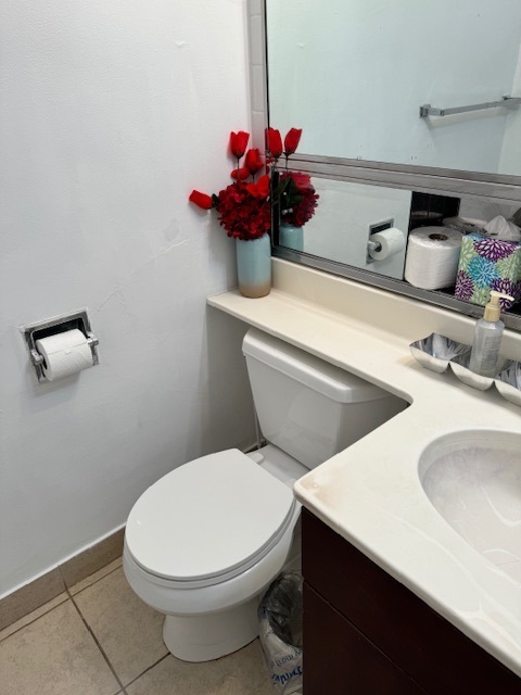 601 E 32nd Street Unit: 203