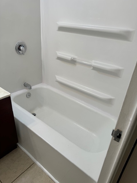 601 E 32nd Street Unit: 203
