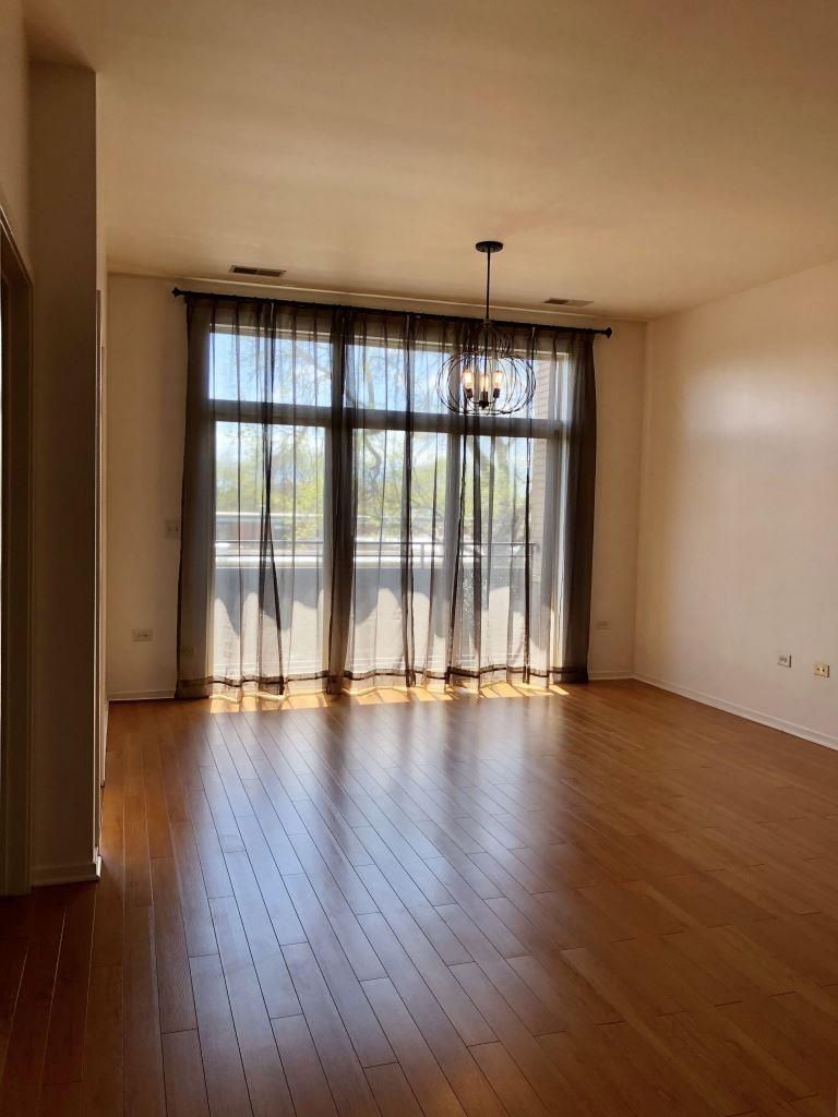 2935 N Clybourn Avenue Unit: 302