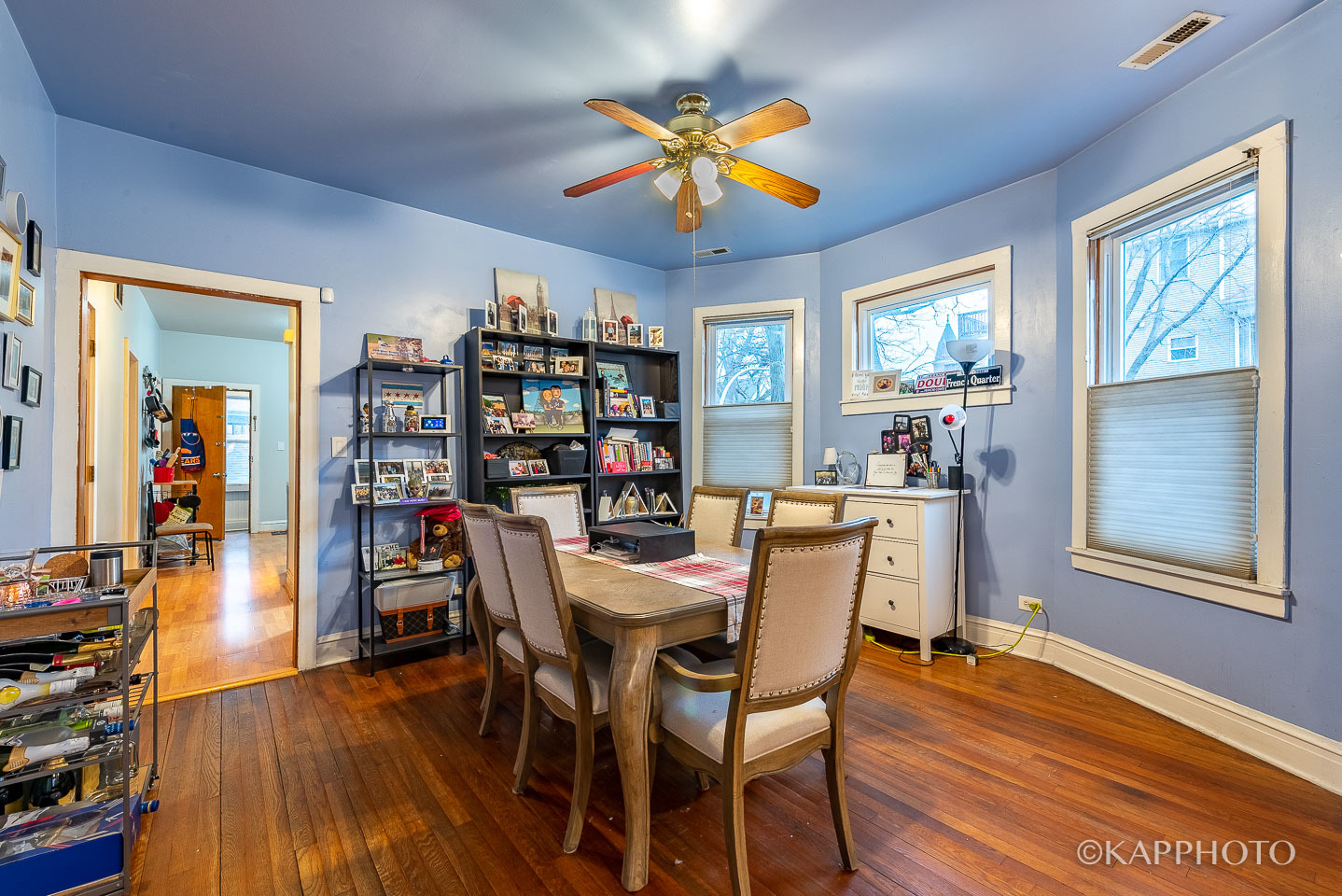 5001 N Western Avenue Unit: 1