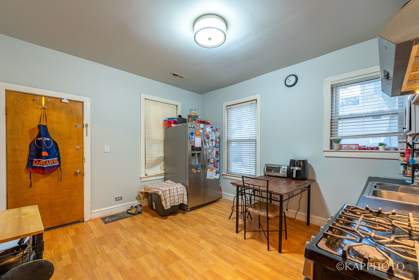 5001 N Western Avenue Unit: 1