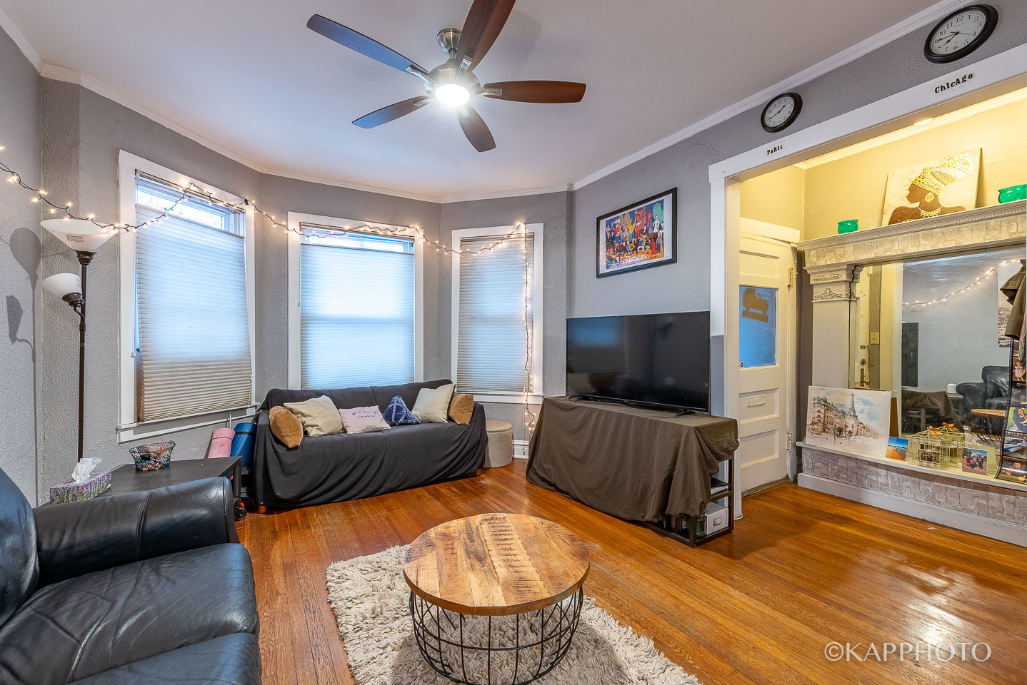 5001 N Western Avenue Unit: 1