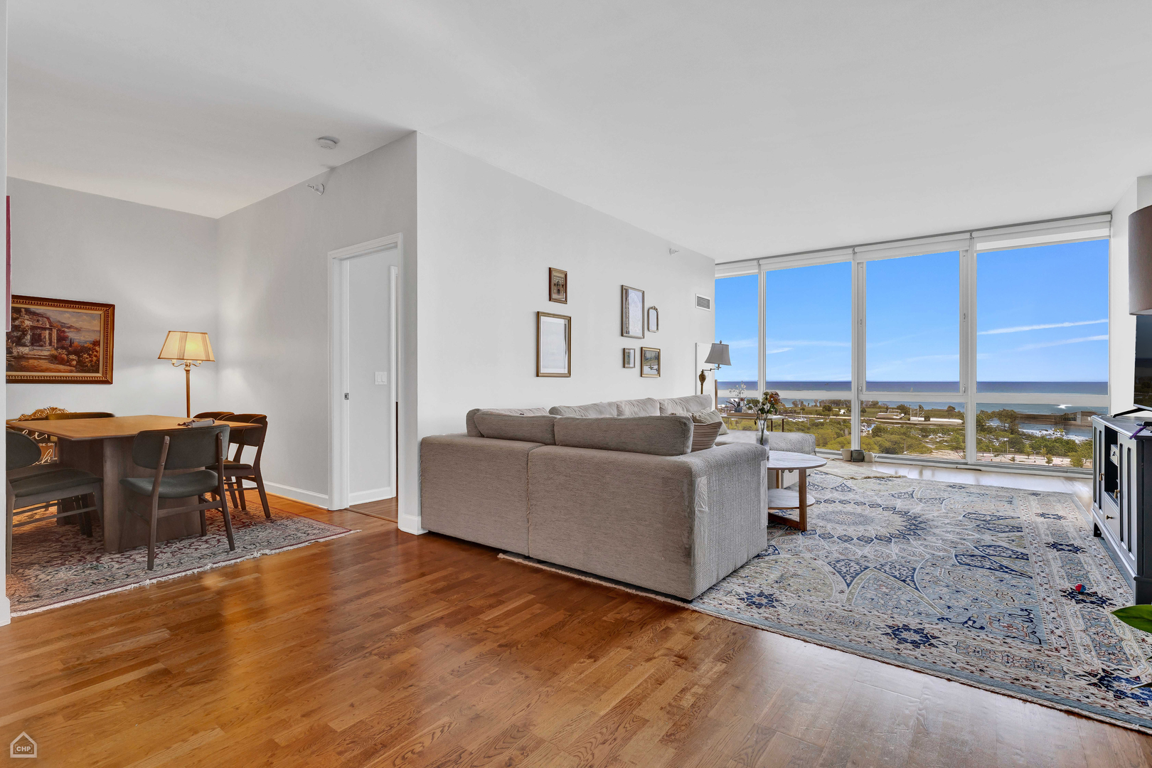 1629 S Prairie Avenue Unit: 1803