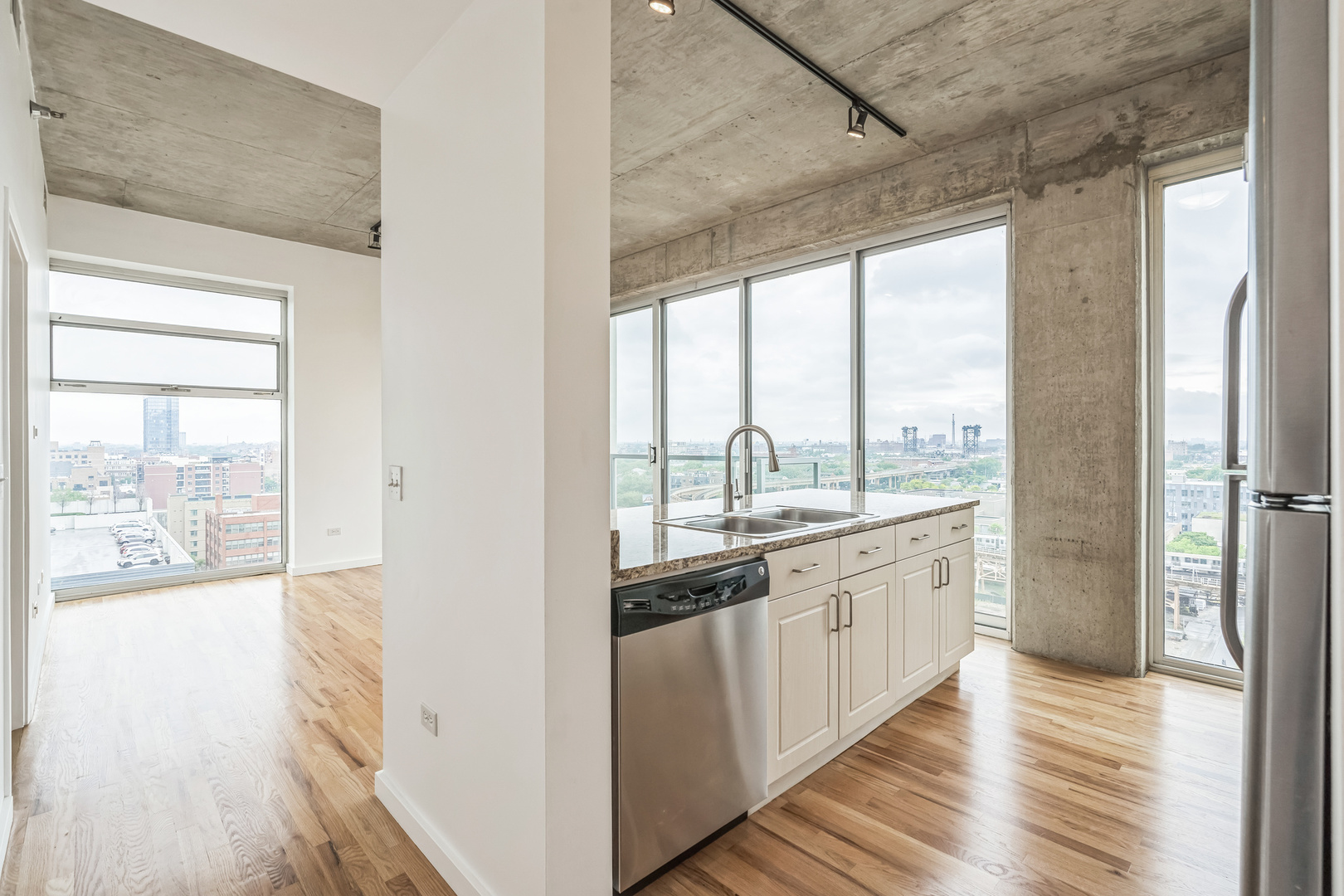 1620 S Michigan Avenue Unit: 1126